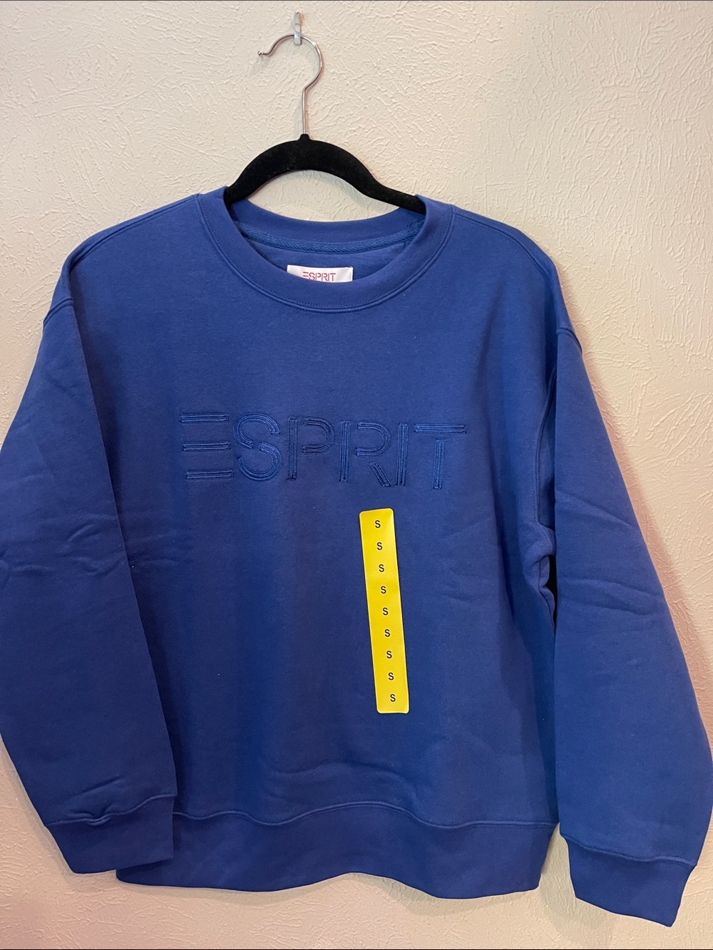 Esprit Women’s Royal Blue Crewneck Sweatshirt with Tonal Logo. Size Small